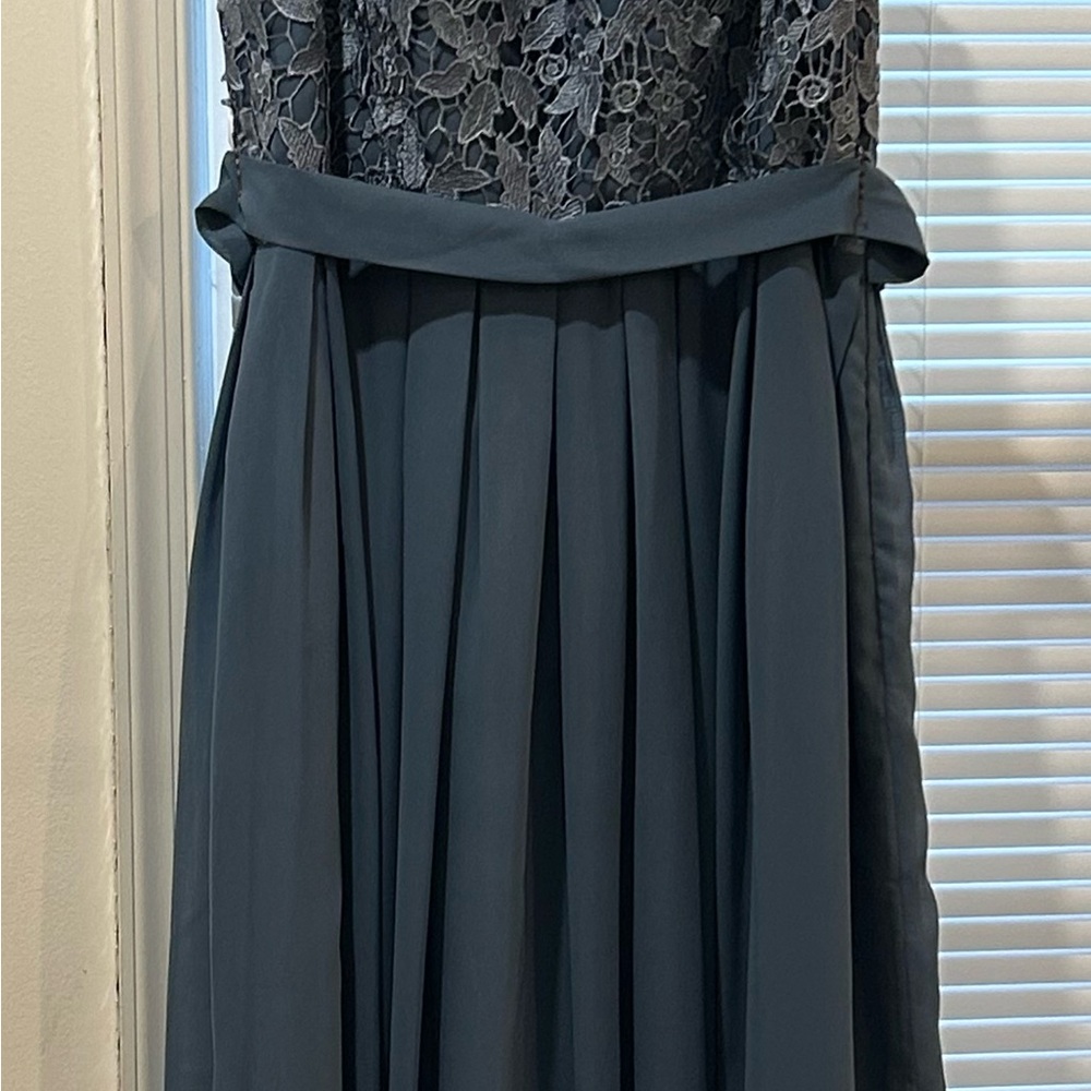 Chic Long Sleeve Lace Dress in Blue